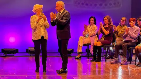 El delegado del Gobierno en Castilla y León, Nicanor Sen, preside el acto de entrega de los Reconocimientos Meninas 2025.