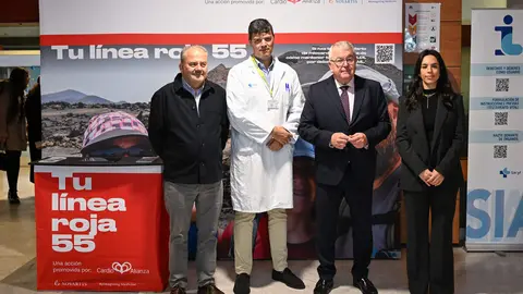 'Tu Línea Roja 55' llega al Hospital de León para concienciar a los pacientes de infarto sobre la importancia de reducir su colesterol.