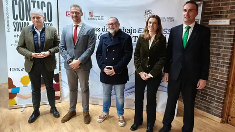 El sector hostelero volvió a evidenciar su necesidad urgente de personal en la jornada de selección organizada por el Servicio Público de Empleo de Castilla y León (ECyL) este jueves en el Centro de Formación para el Empleo de San Andrés del Rabanedo.