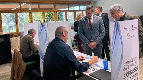 El sector hostelero volvió a evidenciar su necesidad urgente de personal en la jornada de selección organizada por el Servicio Público de Empleo de Castilla y León (ECyL) este jueves en el Centro de Formación para el Empleo de San Andrés del Rabanedo.