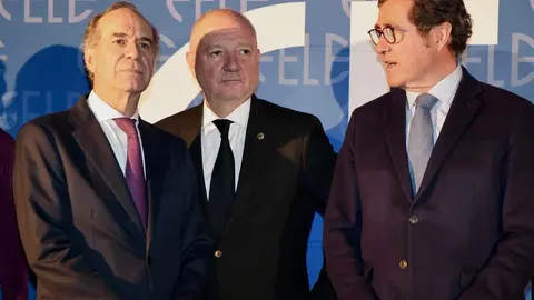La Federación Leonesa de Empresarios celebra el 33 Día de la Empresa con un acto al que asiste el presidente de la Confederación Española de Organizaciones Empresariales, Antonio Garamendi, y en que se entregarán el galardón al Empresario del Año 2025 y otras distinciones. Foto: Campillo.