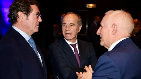 La Federación Leonesa de Empresarios celebra el 33 Día de la Empresa con un acto al que asiste el presidente de la Confederación Española de Organizaciones Empresariales, Antonio Garamendi, y en que se entregarán el galardón al Empresario del Año 2025 y otras distinciones. Foto: Campillo.