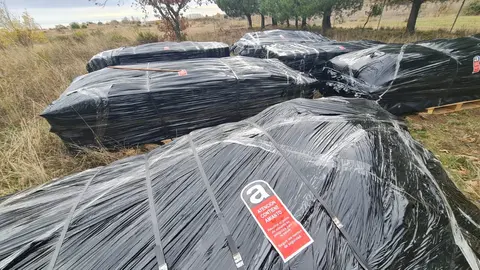 La maquinaria pesada arranca las obras de ampliación del Parque Tecnológico de León en medio del conflicto por las expropiaciones. Los movimientos de tierras ya abren el gran vial central y dos de las rotondas que ordenarán el futuro recinto, mientras propietarios mantienen su ofensiva judicial por los precios “inaceptables” de los terrenos. Fotos: Heraldo de León