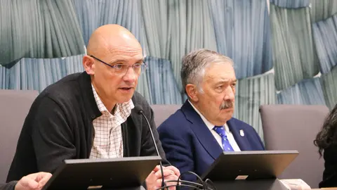 El geógrafo Redondo Vega sostiene en una conferencia que la restauración del paisaje minero es “imposible” y pide que se deje actuar a la naturaleza. Foto: ULE