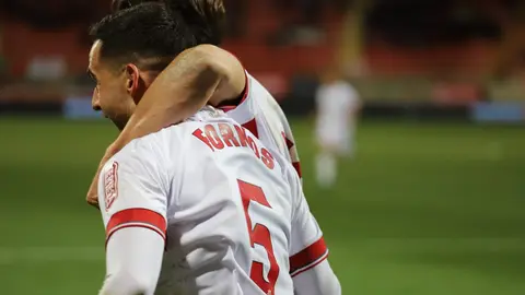 Un golazo de Cortés permite a la Cultural volver a ponerse por delante. Foto: Isaac Llamazares