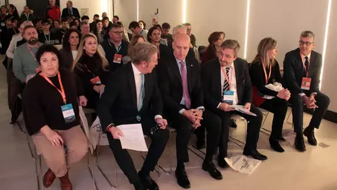 Confederación Castellano-Leonesa de la Construcción (CCLC), Javier Vega participan en la apertura de la Jornada. Foto: Peio García