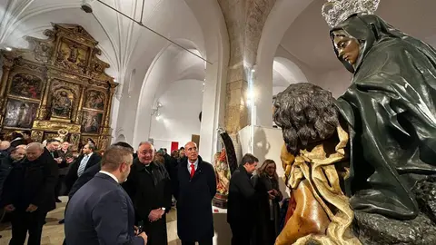 Pase de prensa de la exposición ‘El dolor esculpido’ organizada por la Cofradía del Santísimo Sacramento de Minerva y la Santa Vera Cruz en colaboración con el Museo Diocesano y de Semana Santa de León. Foto: Ayto León