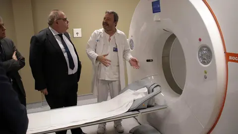 Consejero de Sanidad (6)