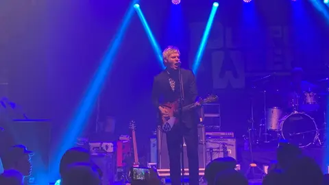 Primera jornada del Purple Weekend 2025 en Espacio Vías con las actuaciones de The Chevelles, The Molotovs y The Horrors. Foto: A.F.R.