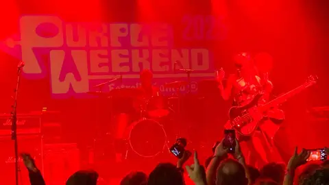 Primera jornada del Purple Weekend 2025 en Espacio Vías con las actuaciones de The Chevellers, The Molotovs y The Horrors. Foto: A.F.R.