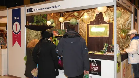 El presidente de la Diputación, Gerardo Álvarez Courel; el presidente de las Cortes, Carlos Pollán; el alcalde José Antonio Díez y el delegado territorial Eduardo Diego inauguran la Feria de productos de León.