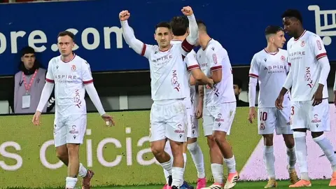 Cultural y Éibar disputan un encuentro sumamente intenso en Ipurúa. Duelo de altura en un encuentro muy igualado.