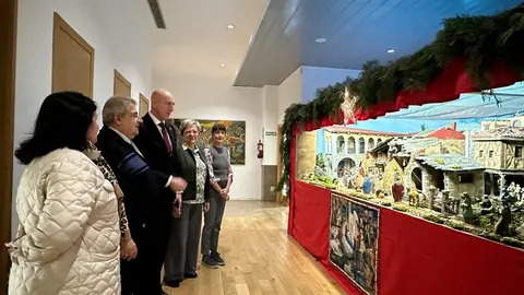 El Ayuntamiento de San Marcelo de León inaugura su belén con un centenar de piezas. Foto: Ayuntamiento de León.