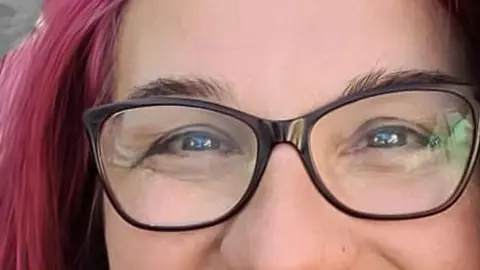 Artista Esther Calzado