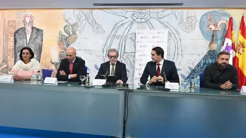 La Fundación Laboral de la Construcción de Castilla y León presenta el nuevo centro de formación de León, con la participación del consejero de Medio Ambiente, Vivienda y Ordenación del Territorio, Juan Carlos Suárez-Quiñones. Fotos: Peio García