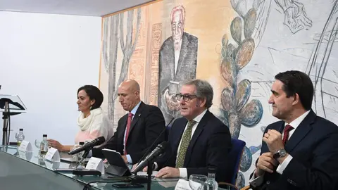 La Fundación Laboral de la Construcción de Castilla y León presenta el nuevo centro de formación de León, con la participación del consejero de Medio Ambiente, Vivienda y Ordenación del Territorio, Juan Carlos Suárez-Quiñones. Fotos: Peio García