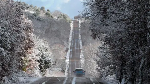 La nieve llega a las montañas de León. Foto: Peio García