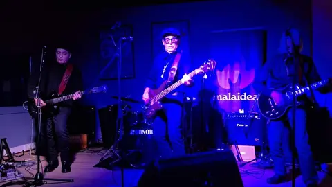 Participantes en los actos del programa '50 años de España en libertad' en León, que incluyó actividades culturales, académicas y artísticas para reflexionar sobre la memoria democrática y los valores de libertad.