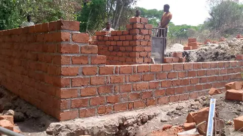 Proyecto de Cáritas subvencionado por la Junta de Castilla y León para el abastecimiento de agua a una población de 2.500 habitantes en Kikuyo (Congo).