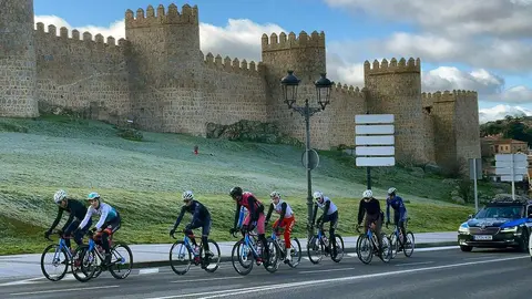 Technosylva Rower Bembibre Cycling Team cierra con éxito su pretemporada 2026. Cuatro días en Ávila sirvieron para fortalecer el grupo y sentar bases deportivas de cara a la nueva campaña ciclista.