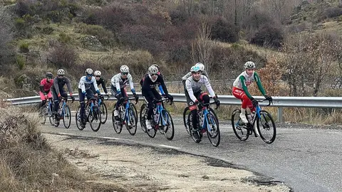Technosylva Rower Bembibre Cycling Team cierra con éxito su pretemporada 2026. Cuatro días en Ávila sirvieron para fortalecer el grupo y sentar bases deportivas de cara a la nueva campaña ciclista.