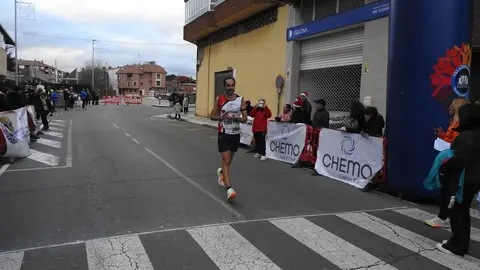 La San Silvestre de Villaquilambre reúne a casi 600 corredores en una despedida de año multitudinaria.