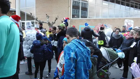 La San Silvestre de Villaquilambre reúne a casi 600 corredores en una despedida de año multitudinaria.