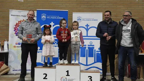 La San Silvestre de Villaquilambre reúne a casi 600 corredores en una despedida de año multitudinaria.