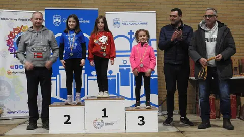 La San Silvestre de Villaquilambre reúne a casi 600 corredores en una despedida de año multitudinaria.