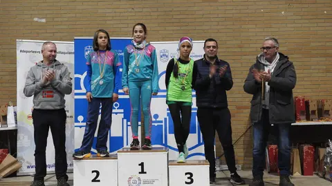 La San Silvestre de Villaquilambre reúne a casi 600 corredores en una despedida de año multitudinaria.