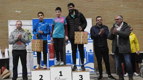 La San Silvestre de Villaquilambre reúne a casi 600 corredores en una despedida de año multitudinaria.