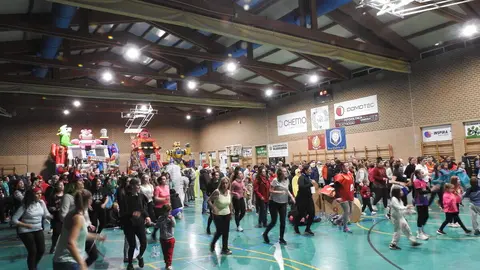 La San Silvestre de Villaquilambre reúne a casi 600 corredores en una despedida de año multitudinaria.
