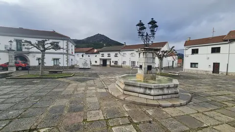 Villamanín es silencio y frío. En la imagen, una estampa de la localidad este domingo. Foto: Heraldo de León