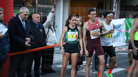 Fernando Carro y Marta García Alonso se imponen en una San Silvestre de León arropada por miles de aficionados. Foto: Isaac Llamazares