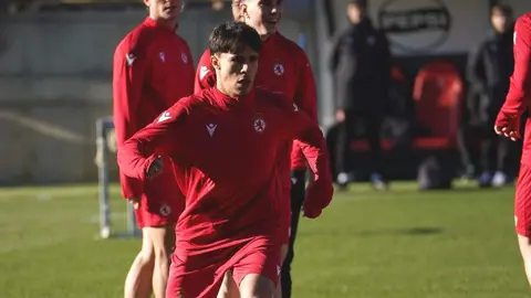 Un instante del entrenamiento de la Cultural en el Reino de León. Foto: Cultural.