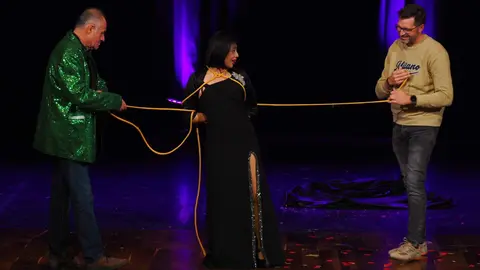 La dirección artística de esta edición corre a cargo de Violeta Zheng, mientras que la selección de los artistas responde, un año más, al criterio del mago y productor Juan Mayoral, figura clave en la proyección nacional e internacional del festival.