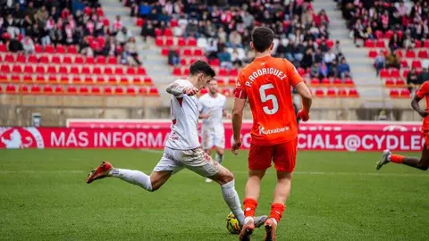 La Cultural sufre ante una Real Sociedad B muy superior durante la mayor parte del partido y que supo hacer valer su juego en el Reino de León.