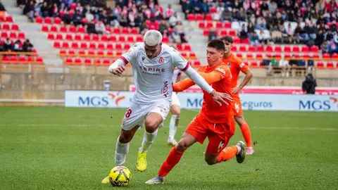 La Cultural sufre ante una Real Sociedad B muy superior durante la mayor parte del partido y que supo hacer valer su juego en el Reino de León.