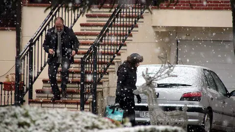 Nevada en la capital leonesa a primera hora del domingo. Foto: Peio García