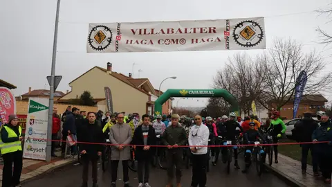 Villabalter celebró este domingo la carrera de bicis Haga Como Haga. Foto: Isaac Llamazares