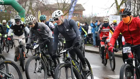Villabalter celebró este domingo la carrera de bicis Haga Como Haga. Foto: Isaac Llamazares