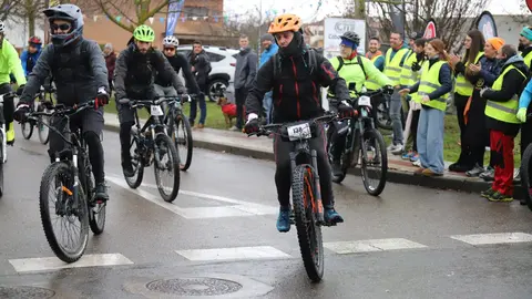 Villabalter celebró este domingo la carrera de bicis Haga Como Haga. Foto: Isaac Llamazares