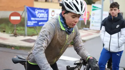 Villabalter celebró este domingo la carrera de bicis Haga Como Haga. Foto: Isaac Llamazares