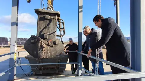 El diputado de Transición Ecológica de la Diputación de León, Javier Salgado, y el delegado territorial de la Junta, Eduardo Diego, han participado este viernes en la visita a las nuevas estaciones depuradoras de aguas residuales (EDAR) de Alija del Infantado y Cimanes de la Vega.