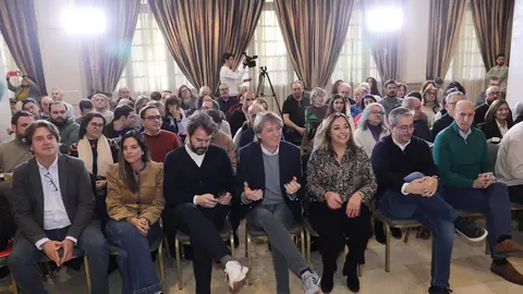 El PSOE de Castilla y León reúne en Palencia al Consejo de Alcaldes, en la imagen momentos de la inauguración con la participación del secretario general del PSCyL y candidato a la Presidencia de la Junta, Carlos Martínez; de la nueva presidenta del Consejo, y alcaldesa de Palencia, Miriam Andrés, entre otros. Foto: Brágimo.