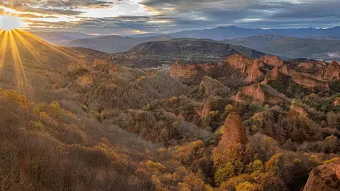 'Renacer' de Herminia Pérez Paralelo, imagen vencedora en la categoría 'Antes'.