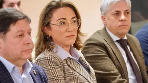 La consejera de Agricultura, Ganadería y Desarrollo Rural, María González Corral, presenta el resultado final del proceso de concentración parcelaria de la zona de Los Oteros. Foto: Campillo.