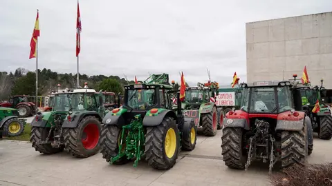 La Unión Nacional de Asociaciones del Sector Primario Independientes (Unaspi) convoca una protesta contra el acuerdo de la Unión Europea y Mercosur. Fotos: Eduardo Margareto