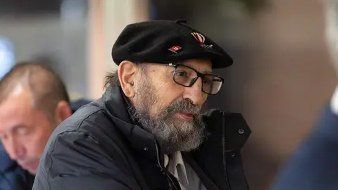 El periódico digital Heraldo de León reivindicó este jueves “el periodismo comprometido” durante la gala de celebración de su primer aniversario, para cuya conmemoración se procedió a la entrega de los I Premios Compromiso, con los que reconoció a personas e instituciones “referentes” en la provincia. El Auditorio Ciudad de León fue el lugar elegido para celebrar la gala que reunió a una nutrida representación de la sociedad leonesa con más de 400 invitados que llenaron el auditorio Ciudad de León y no quisieron perderse la celebración del primer año de vida de un medio que, tal y como se subrayó durante el evento, “nace y crece desde un propósito, una incuestionable vocación de servicio y un comprometido compromiso con la sociedad”. Fotos: cara A cara