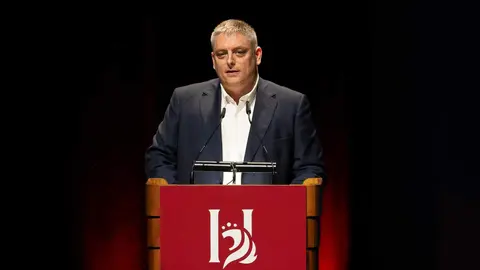 El periódico digital Heraldo de León reivindicó este jueves “el periodismo comprometido” durante la gala de celebración de su primer aniversario, para cuya conmemoración se procedió a la entrega de los I Premios Compromiso, con los que reconoció a personas e instituciones “referentes” en la provincia. Fotos: cara A cara